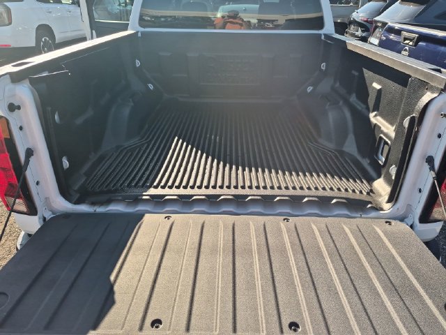 Used 2024 Chevrolet Colorado LT RWD image 35