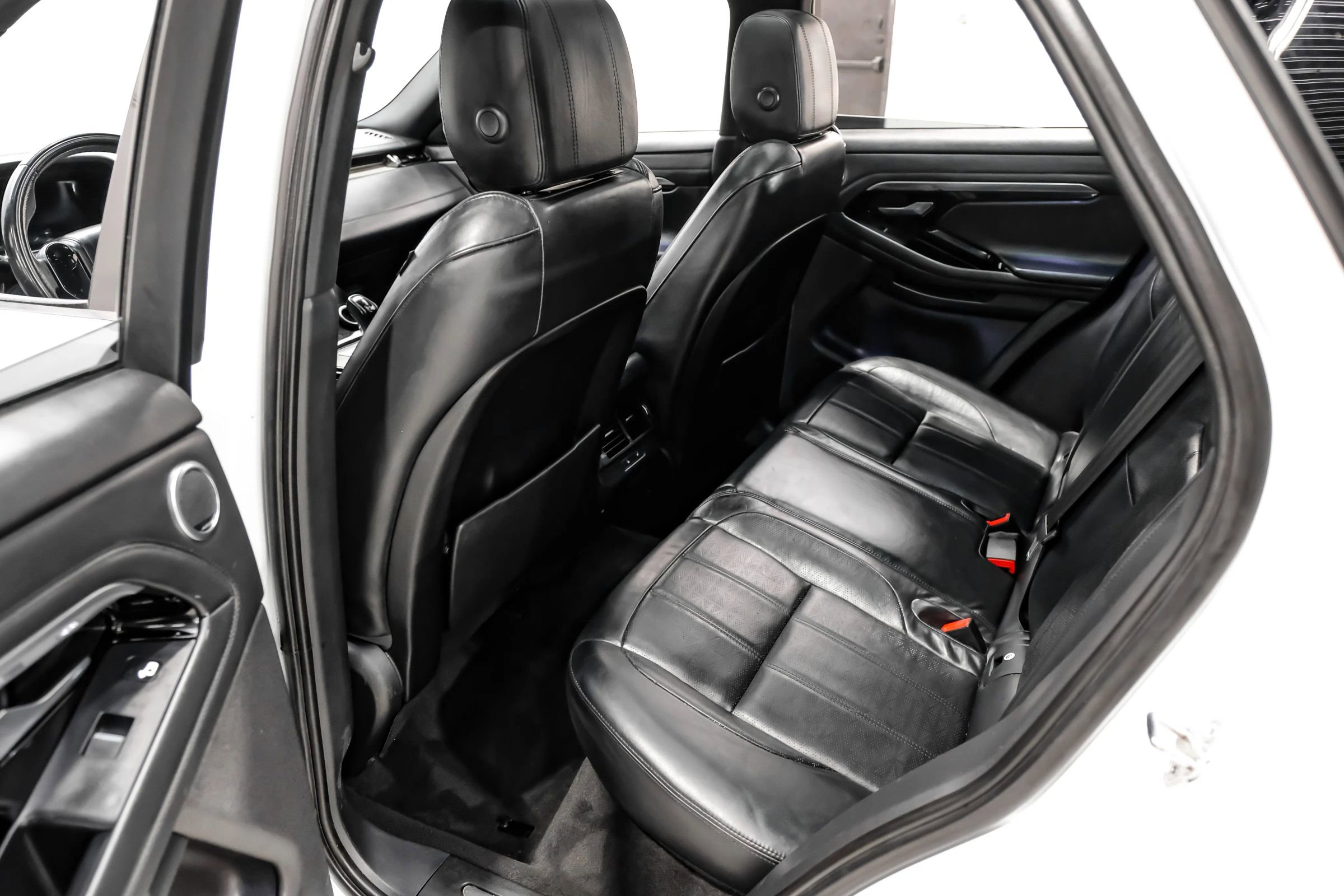 Used 2020 Land Rover Range Rover Evoque R-Dynamic SE image 51