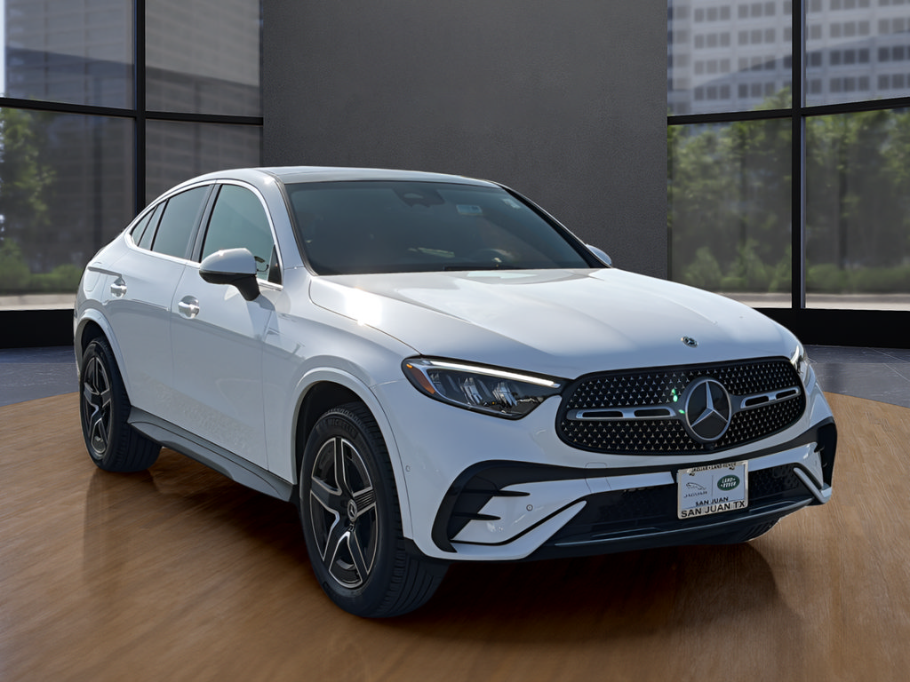 Used 2025 Mercedes-Benz GLC 300 4MATIC image 10