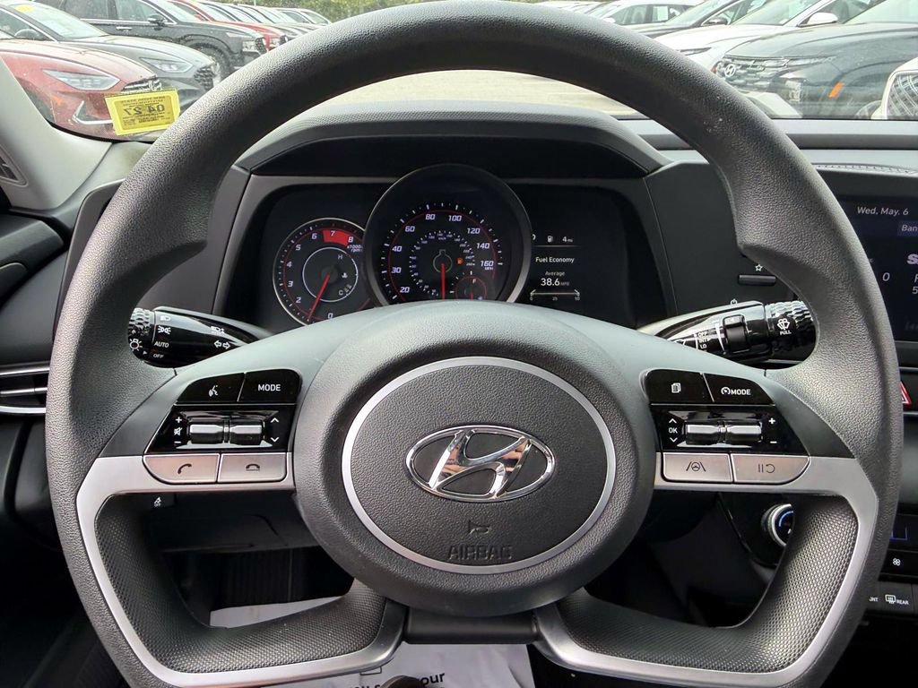 Used 2023 Hyundai Elantra SEL FWD image 32