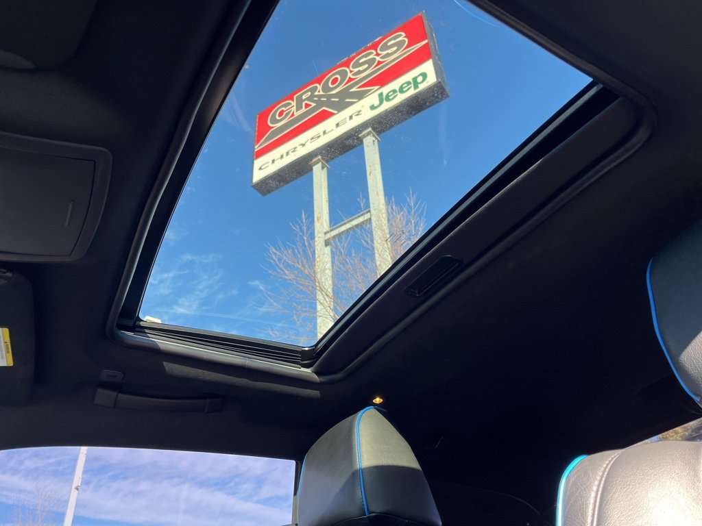 Used 2022 Dodge Challenger R/T w/ Blacktop Package image 4