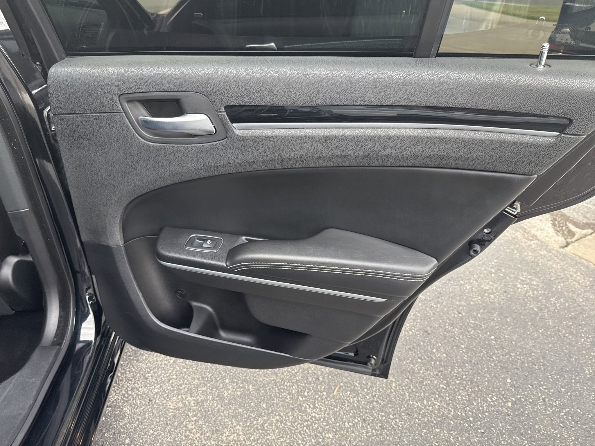 Used 2021 Chrysler 300 S image 20