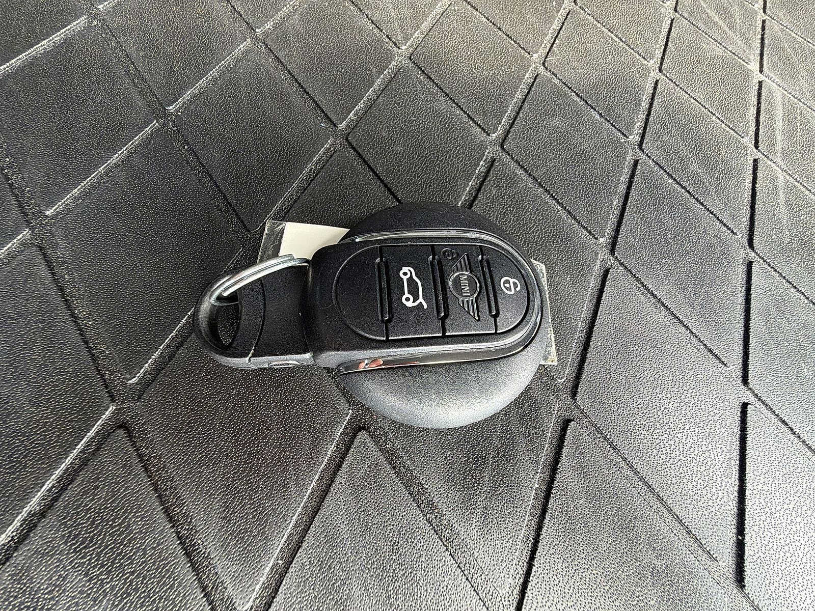 Used 2024 MINI Cooper Countryman S w/ Storage Package AWD/4WD image 28