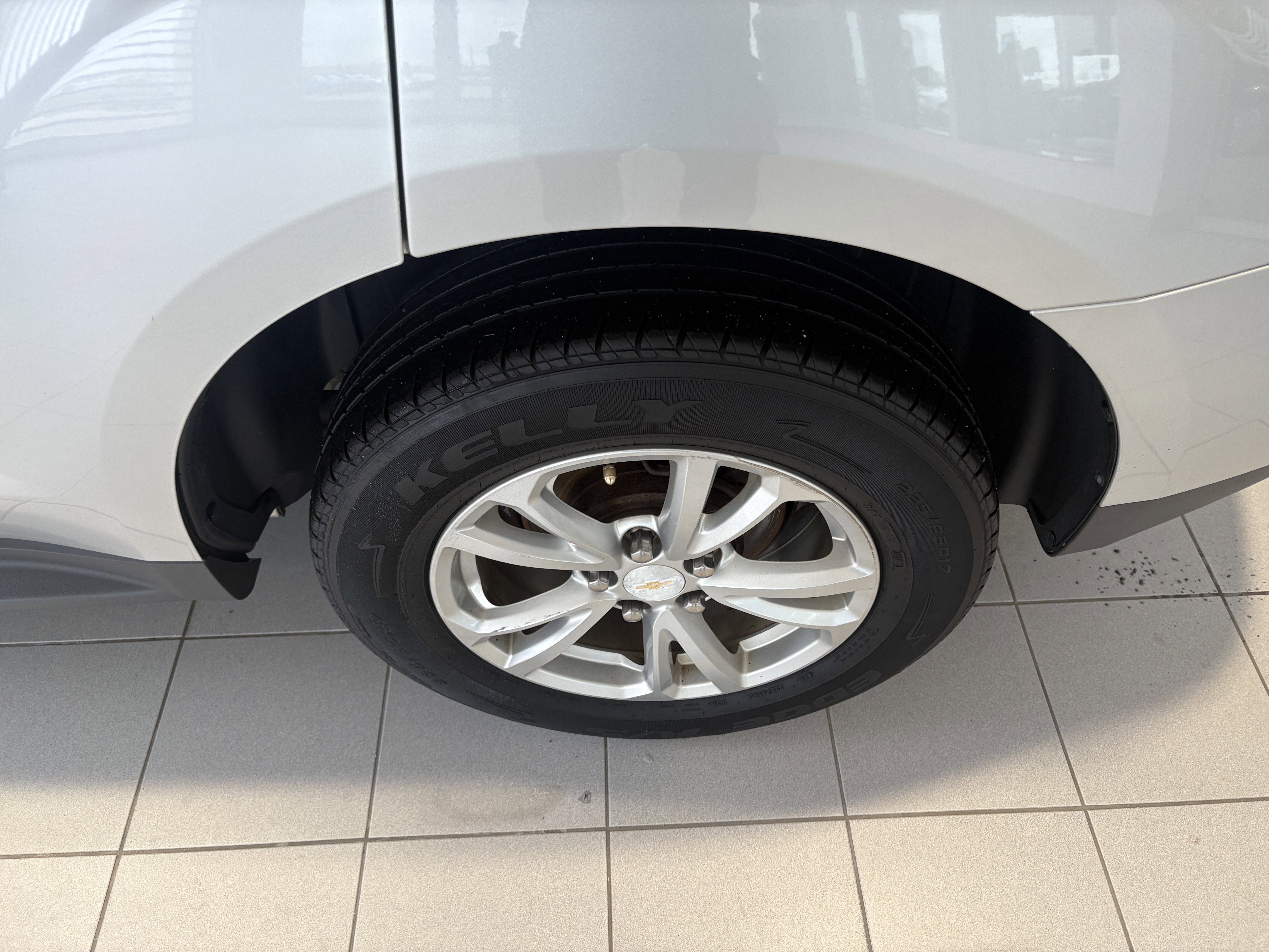 Used 2016 Chevrolet Equinox LT w/ Convenience Package image 5