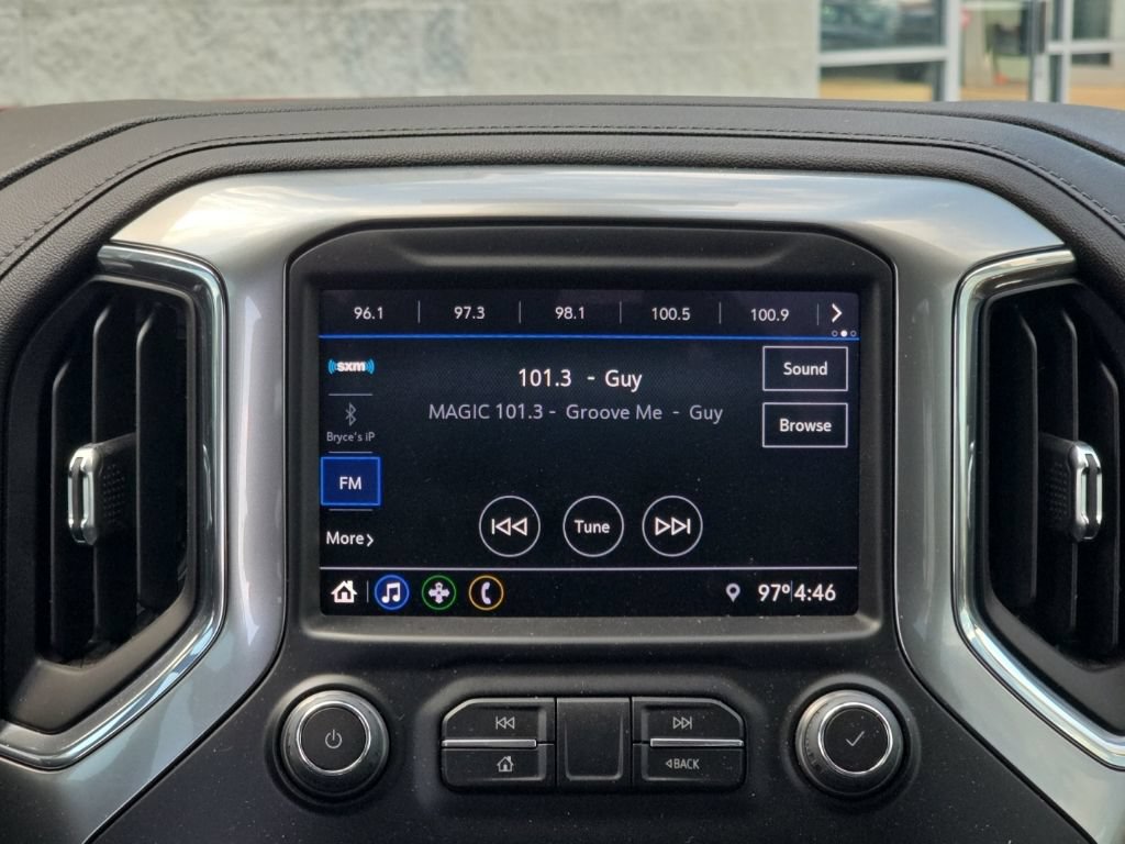 Used 2022 Chevrolet Silverado 1500 RST AWD/4WD image 13