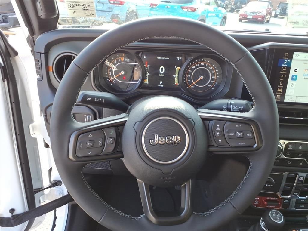 New 2025 Jeep Gladiator Mojave image 11