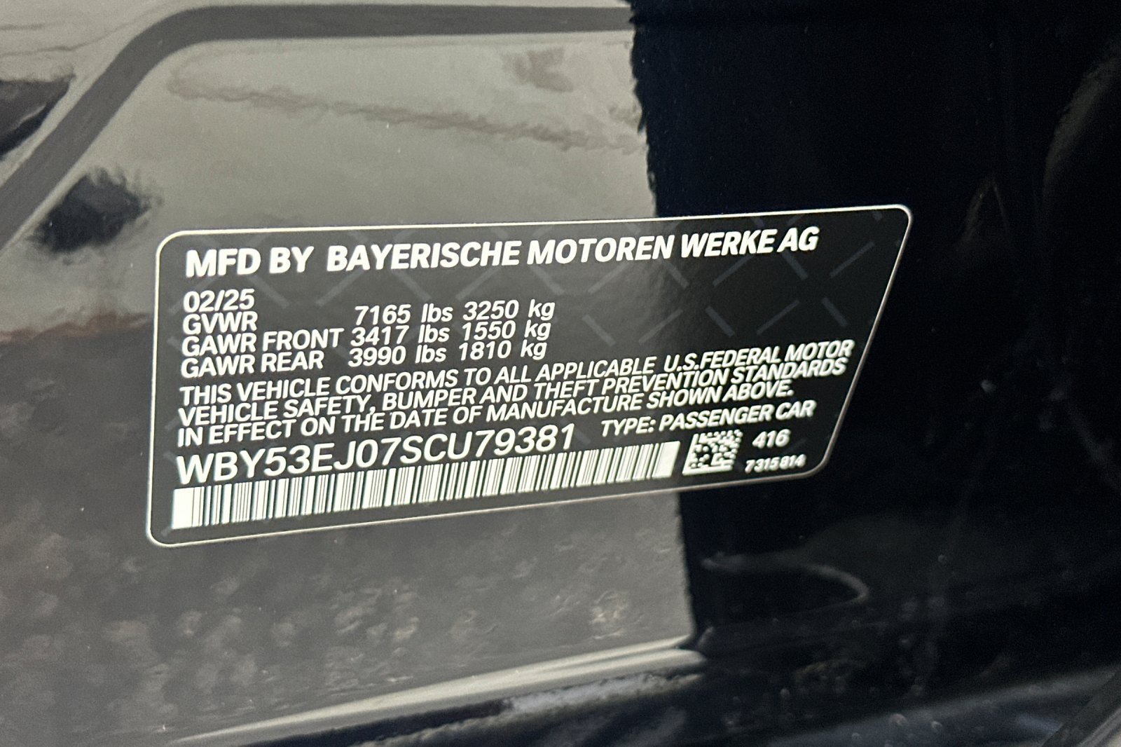 Used 2025 BMW i7 xDrive60 AWD/4WD image 27