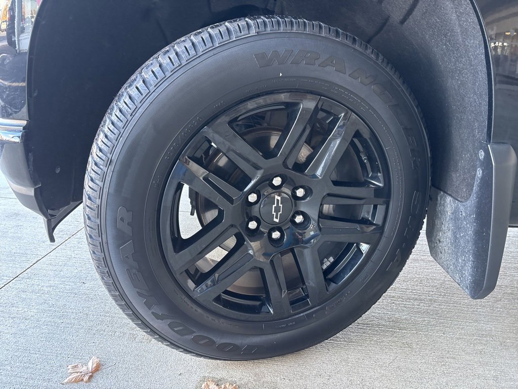 Used 2022 Chevrolet Silverado 1500 RST w/ LPO, Blackout Package image 37