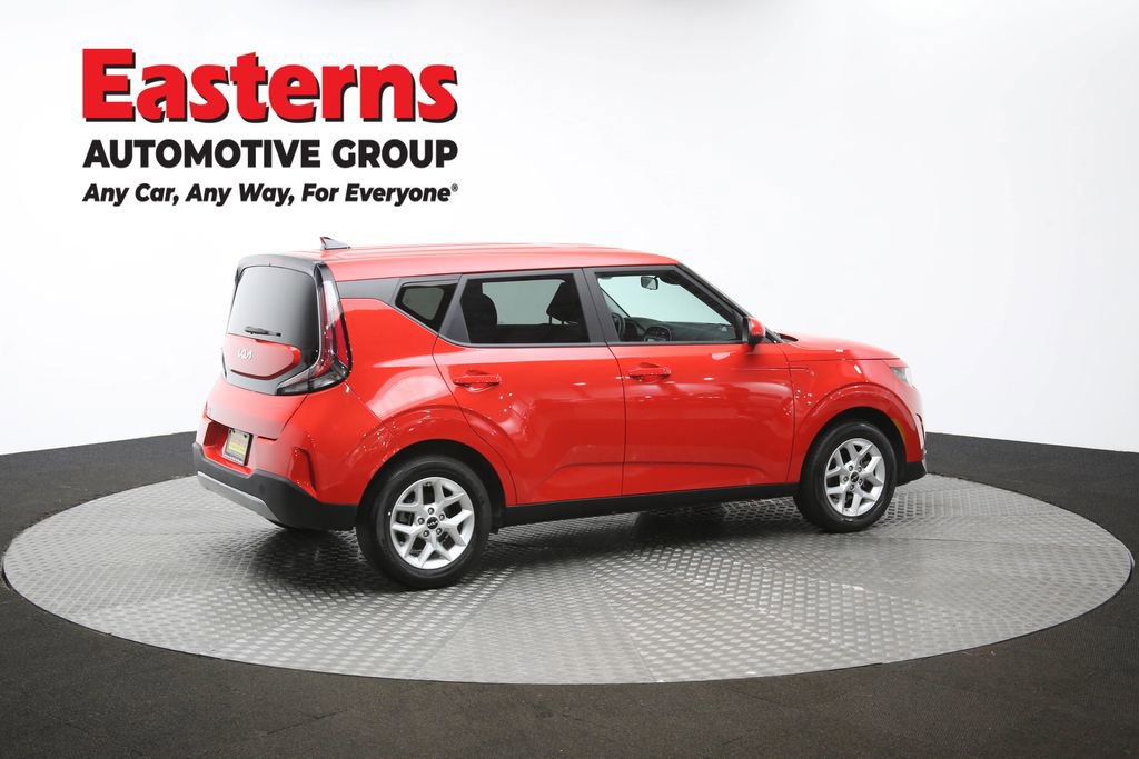 Used 2025 Kia Soul LX w/ LX Technology Package image 42