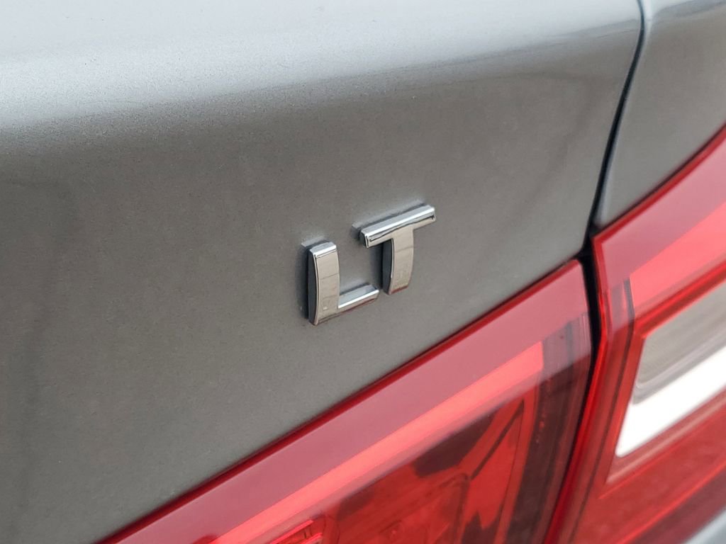 Used 2023 Chevrolet Malibu LT image 7