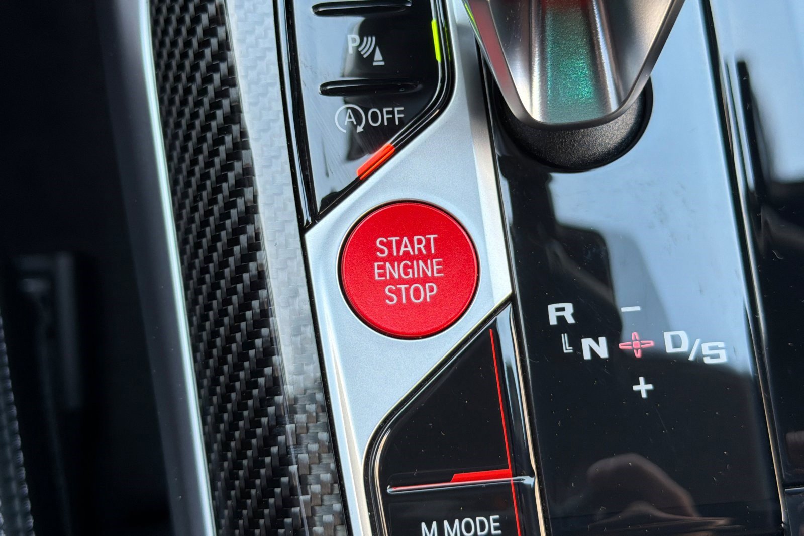 Used 2025 BMW M3 Competition w/ M Carbon Exterior Package image 29