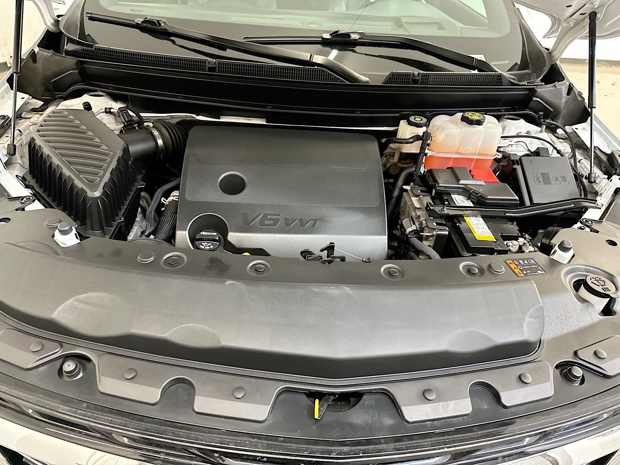 Used 2024 Buick Enclave Premium image 36