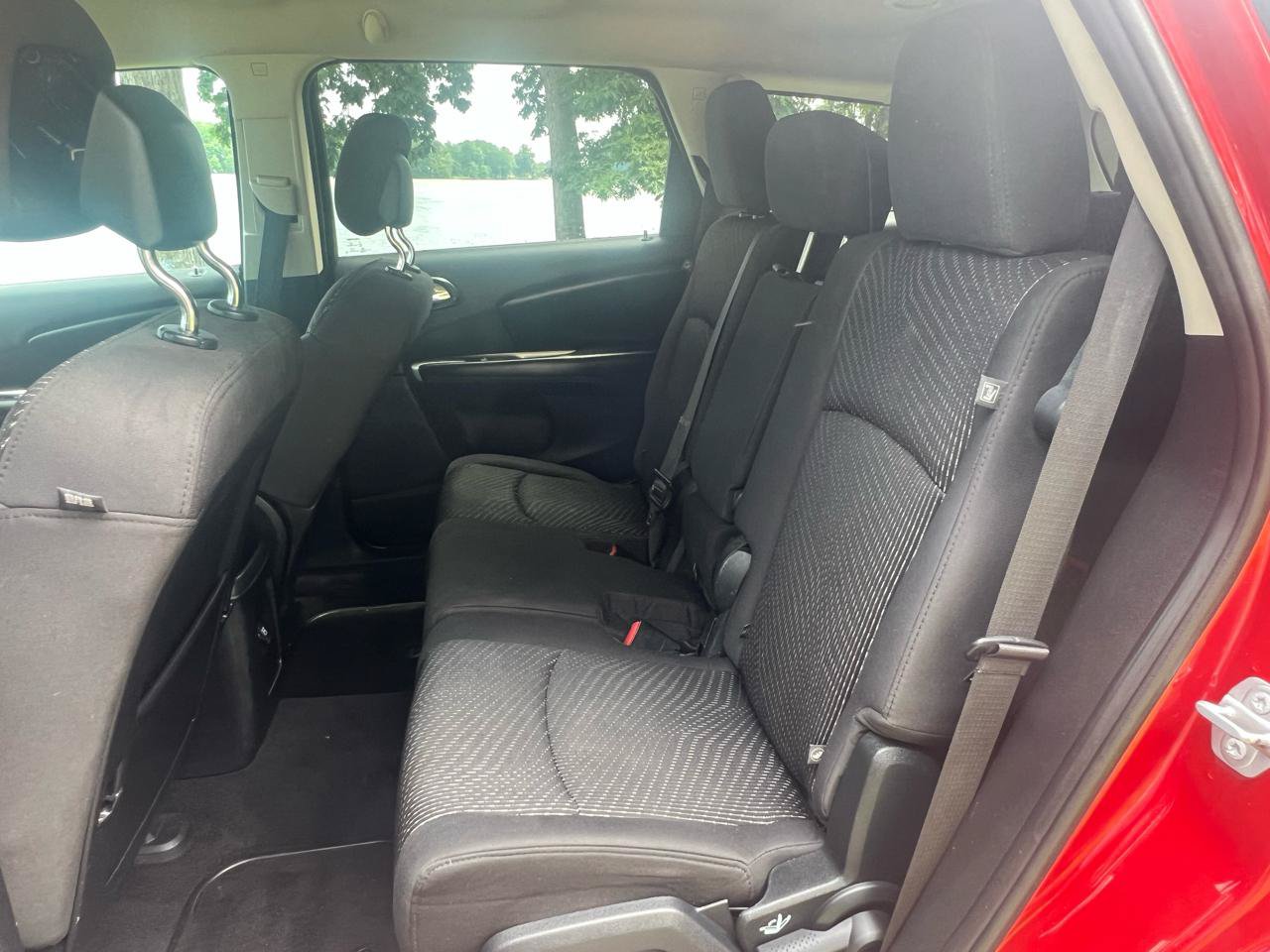 Used 2016 Dodge Journey SXT w/ Comfort/Convenience Group AWD/4WD image 14