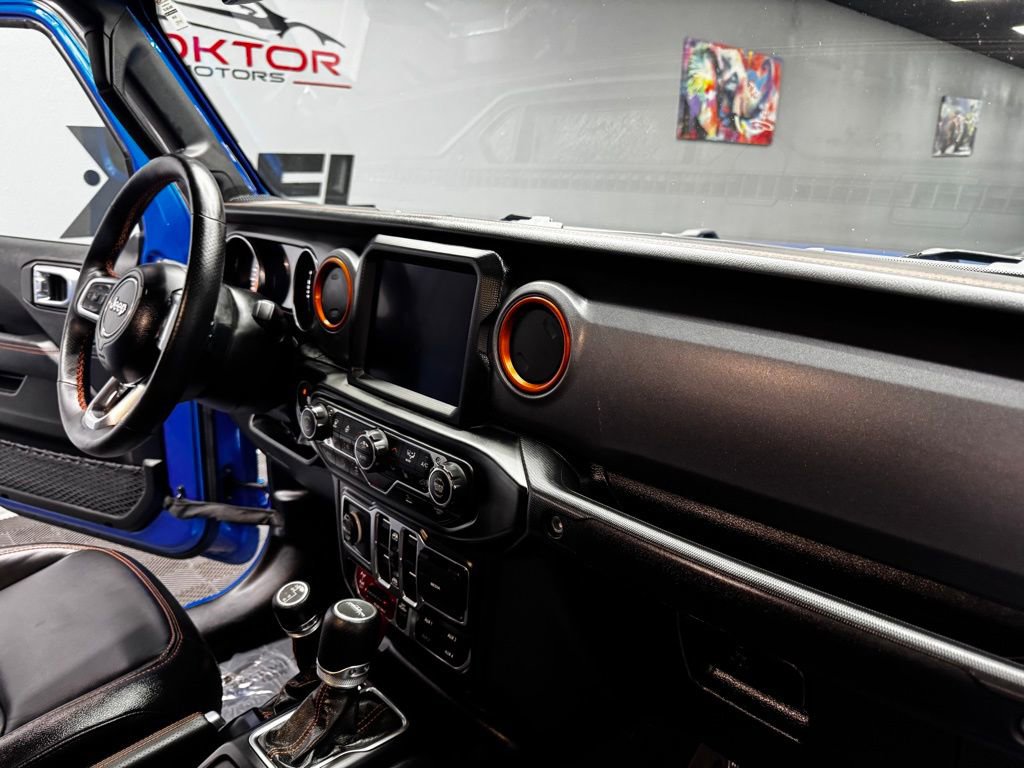 Used 2023 Jeep Gladiator Mojave w/ Cold Weather Group image 48