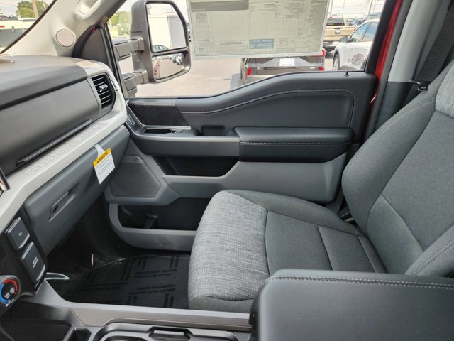 New 2026 Ford F250 XLT w/ XLT Premium Package image 11