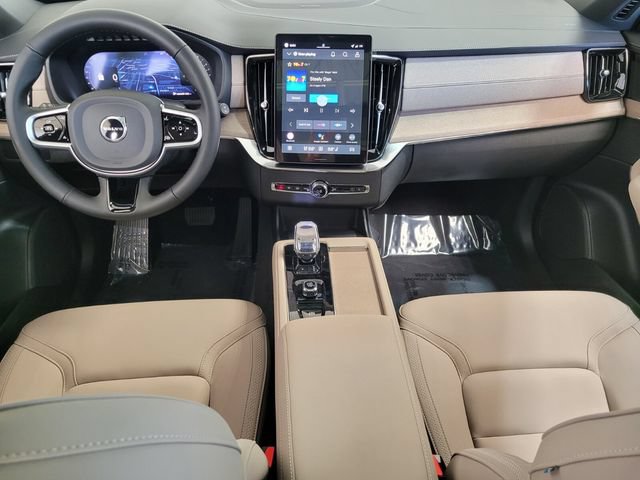 New 2026 Volvo XC90 B6 Plus w/ Protection Package Premier AWD/4WD image 11