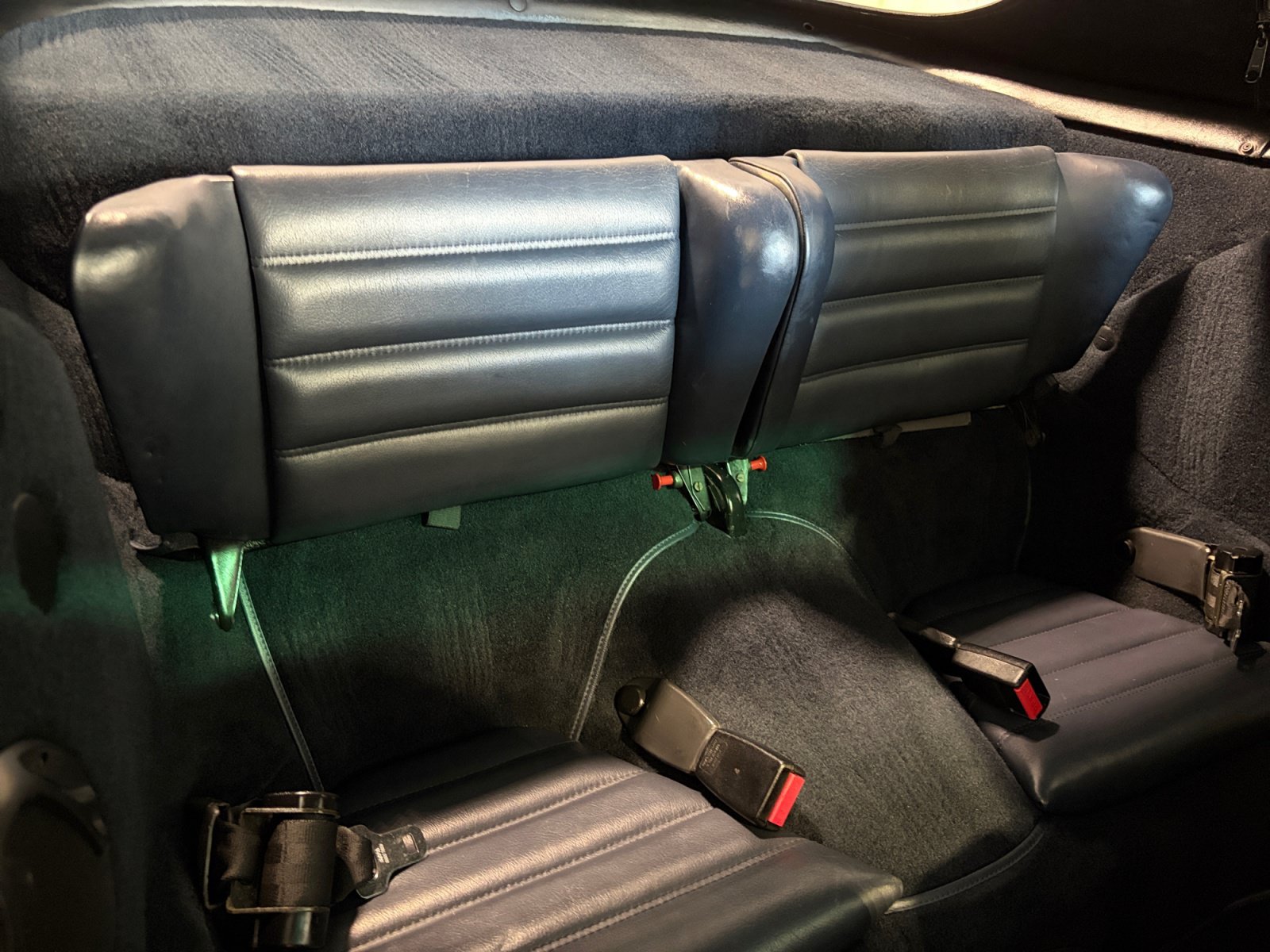 Used 1987 Porsche 911 Carrera RWD image 27