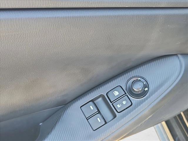 Used 2025 MAZDA MX-5 Miata Sport RWD image 10
