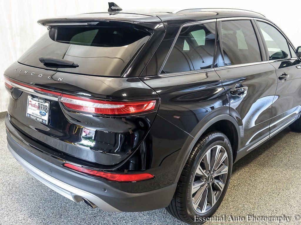 Used 2022 Lincoln Corsair Reserve image 7