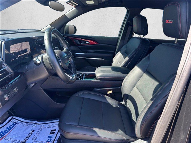 Used 2025 Chevrolet Traverse Z71 w/ Driver Confidence Package AWD/4WD image 17