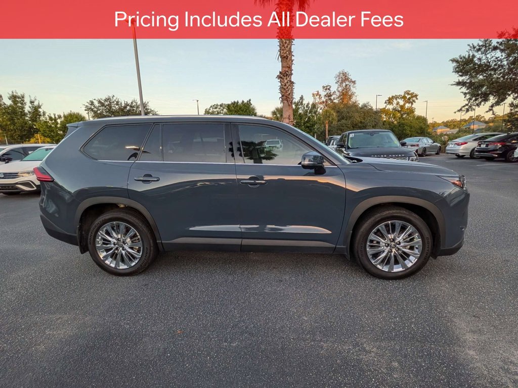 Certified 2024 Toyota Grand Highlander AWD image 4