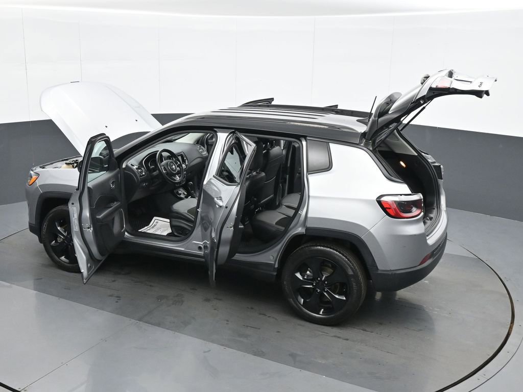 Used 2021 Jeep Compass Altitude image 38