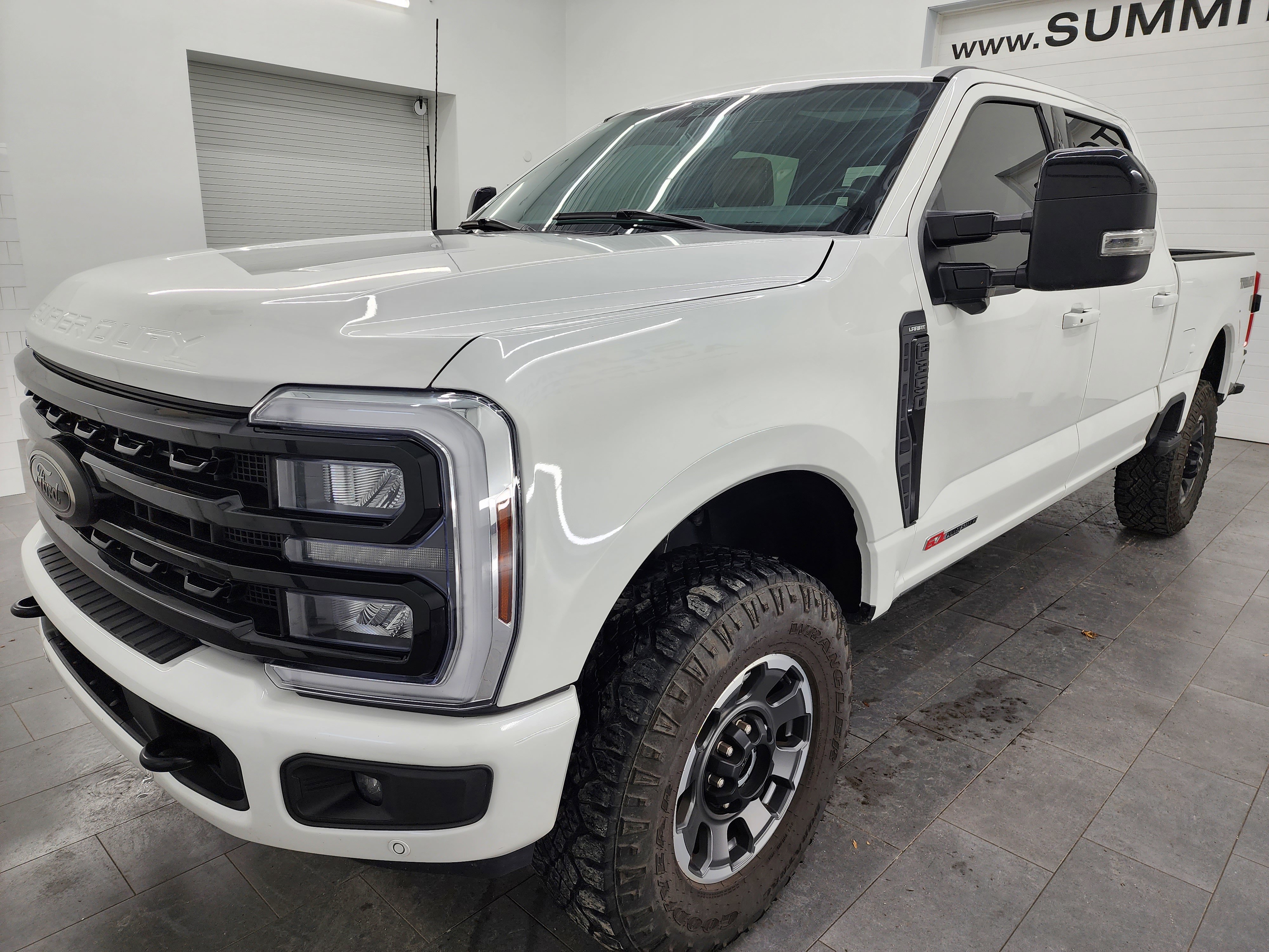 Used 2024 Ford F350 Lariat w/ Lariat Ultimate Package image 7