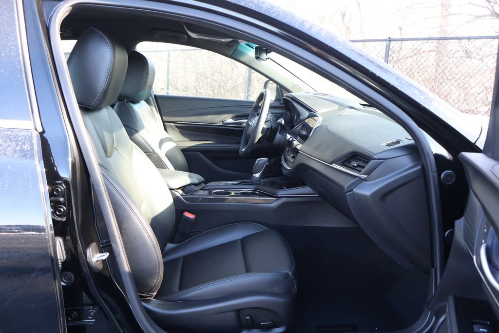 Used 2024 Cadillac CT4 Luxury w/ Cold Weather Package image 37