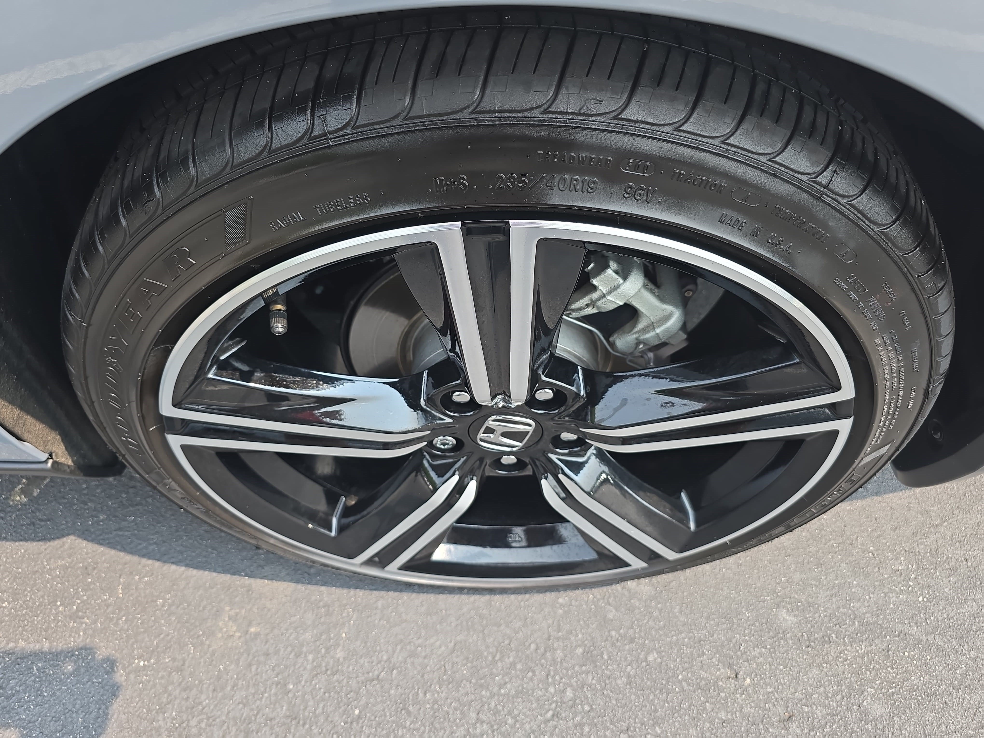 Certified 2026 Honda Accord SE image 32