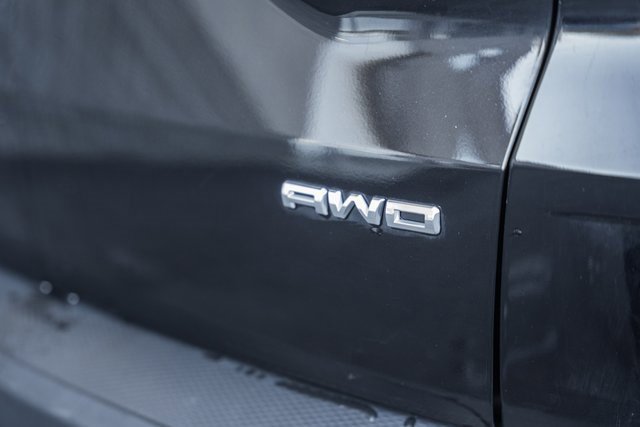 Used 2022 Ford Escape SE w/ SE Sport Appearance Package image 10