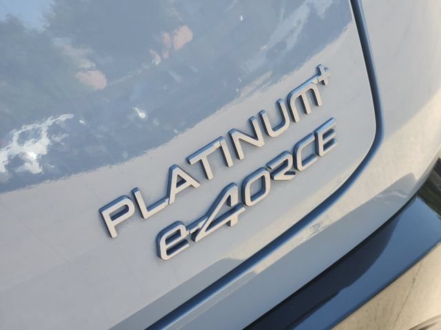 Used 2023 Nissan Ariya AWD/4WD image 9