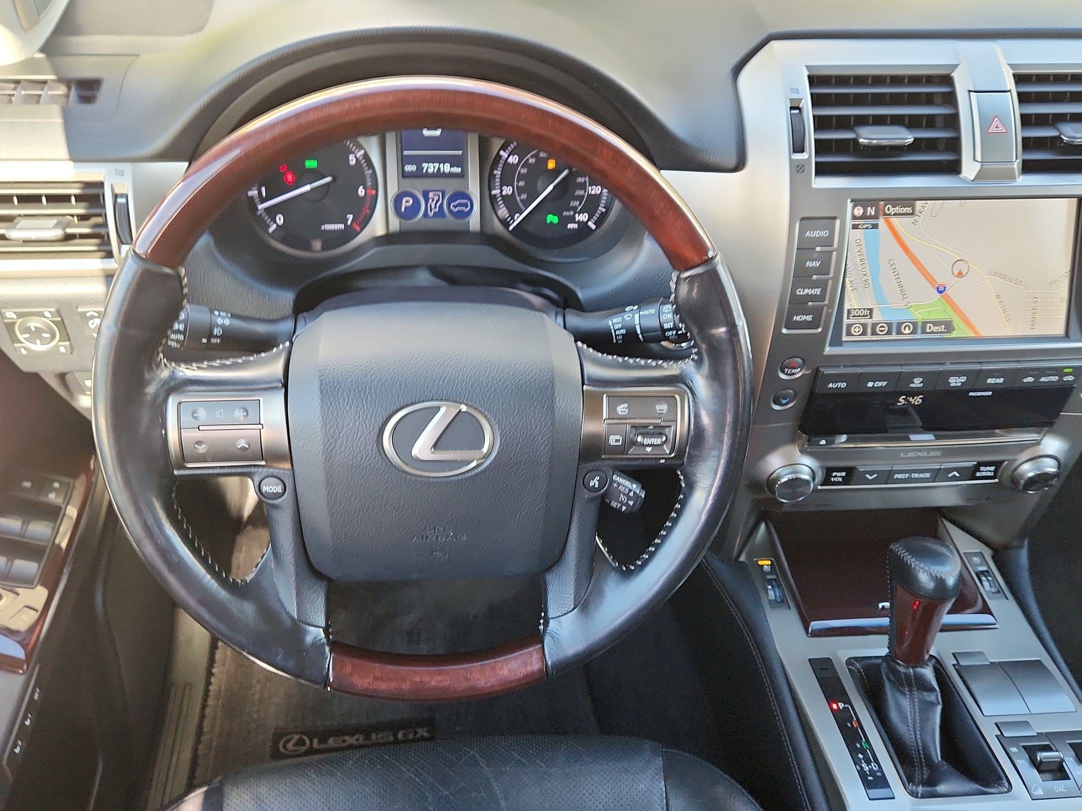 Used 2017 Lexus GX 460 Premium w/ Premium Package AWD/4WD image 14
