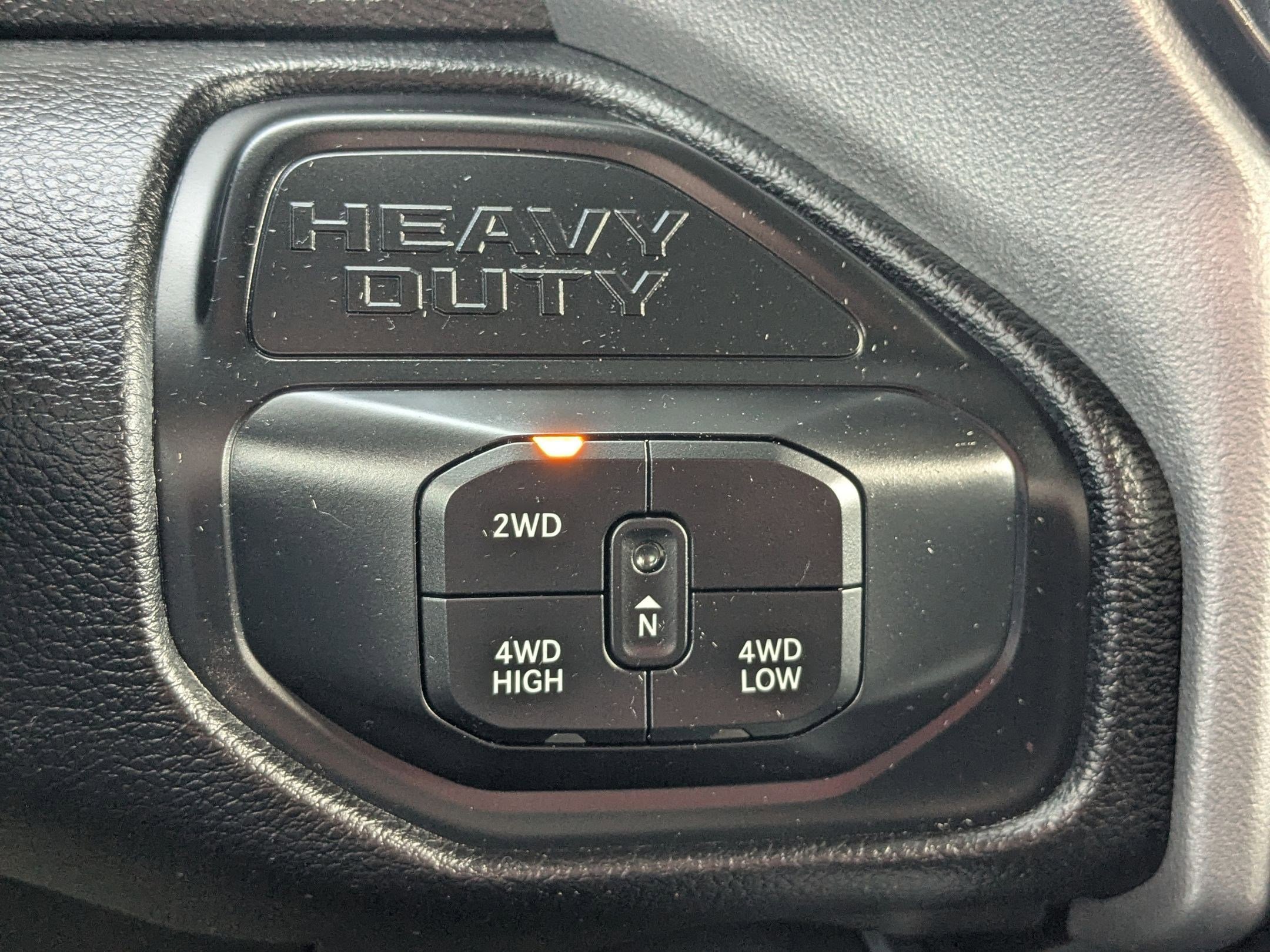 Used 2025 RAM 2500 Laramie w/ Night Edition image 27