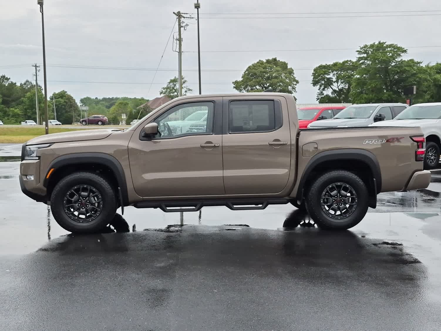 Used 2023 Nissan Frontier PRO-4X w/ Pro-4X Premium Package AWD/4WD image 5