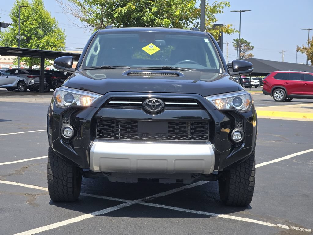 Used 2024 Toyota 4Runner TRD Off-Road Premium w/ Moonroof Package AWD/4WD image 2