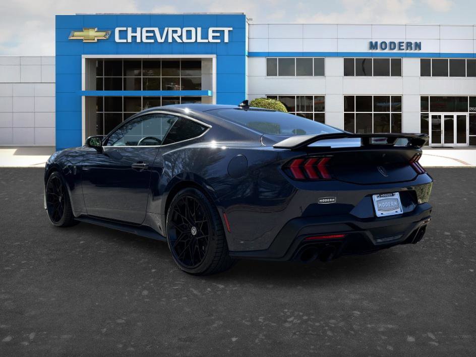 Used 2024 Ford Mustang Dark Horse image 3