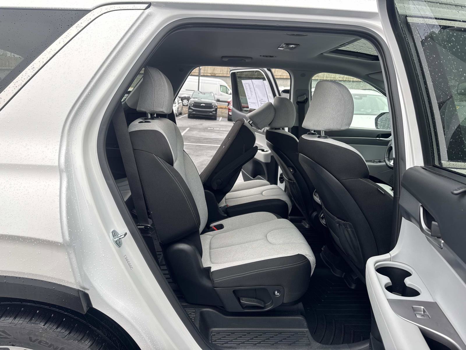 Used 2021 Hyundai Palisade SEL w/ Convenience Package image 15