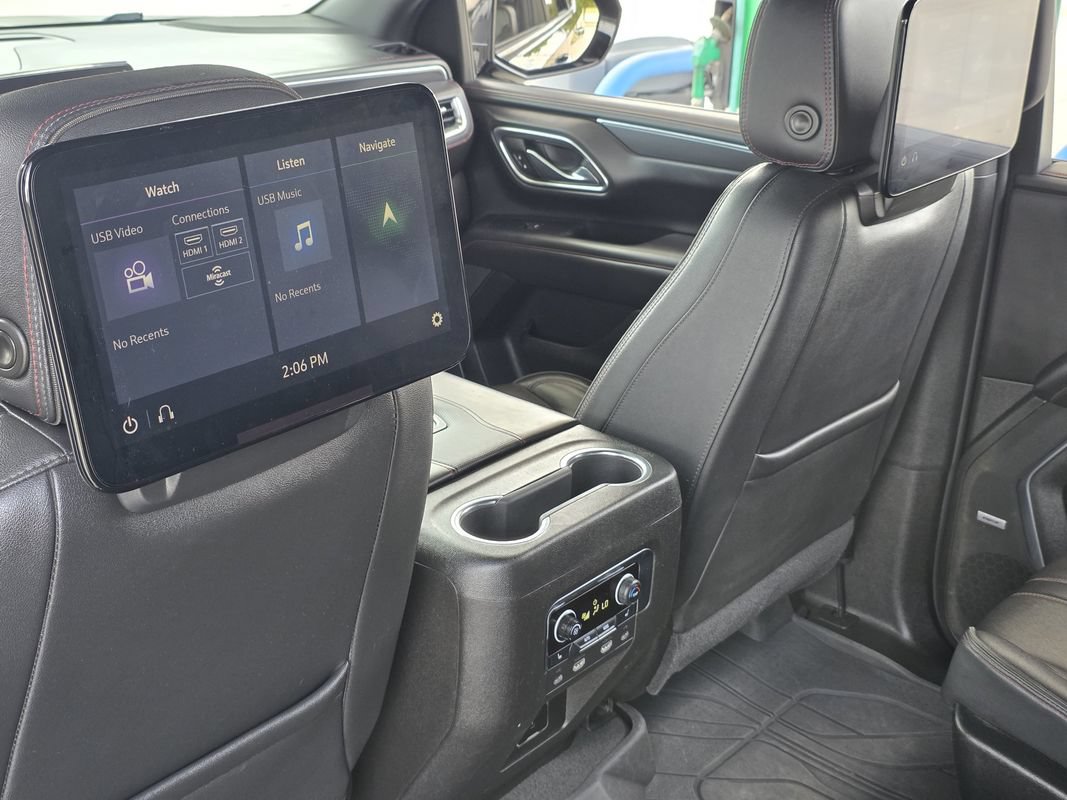Used 2021 Chevrolet Tahoe RST w/ Luxury Package AWD/4WD image 31