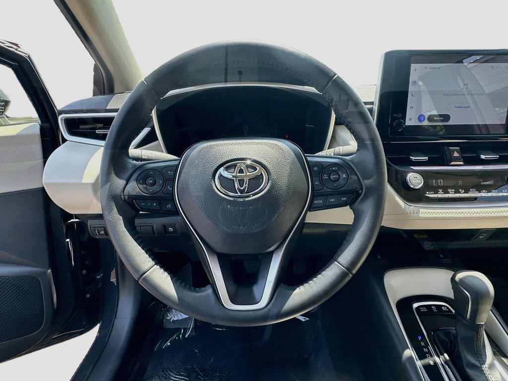 Used 2024 Toyota Corolla XLE FWD image 11