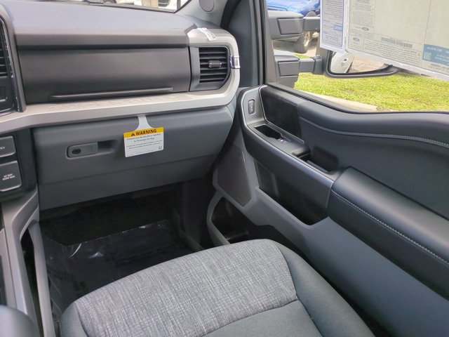New 2026 Ford F350 XLT w/ XLT Premium Package image 17