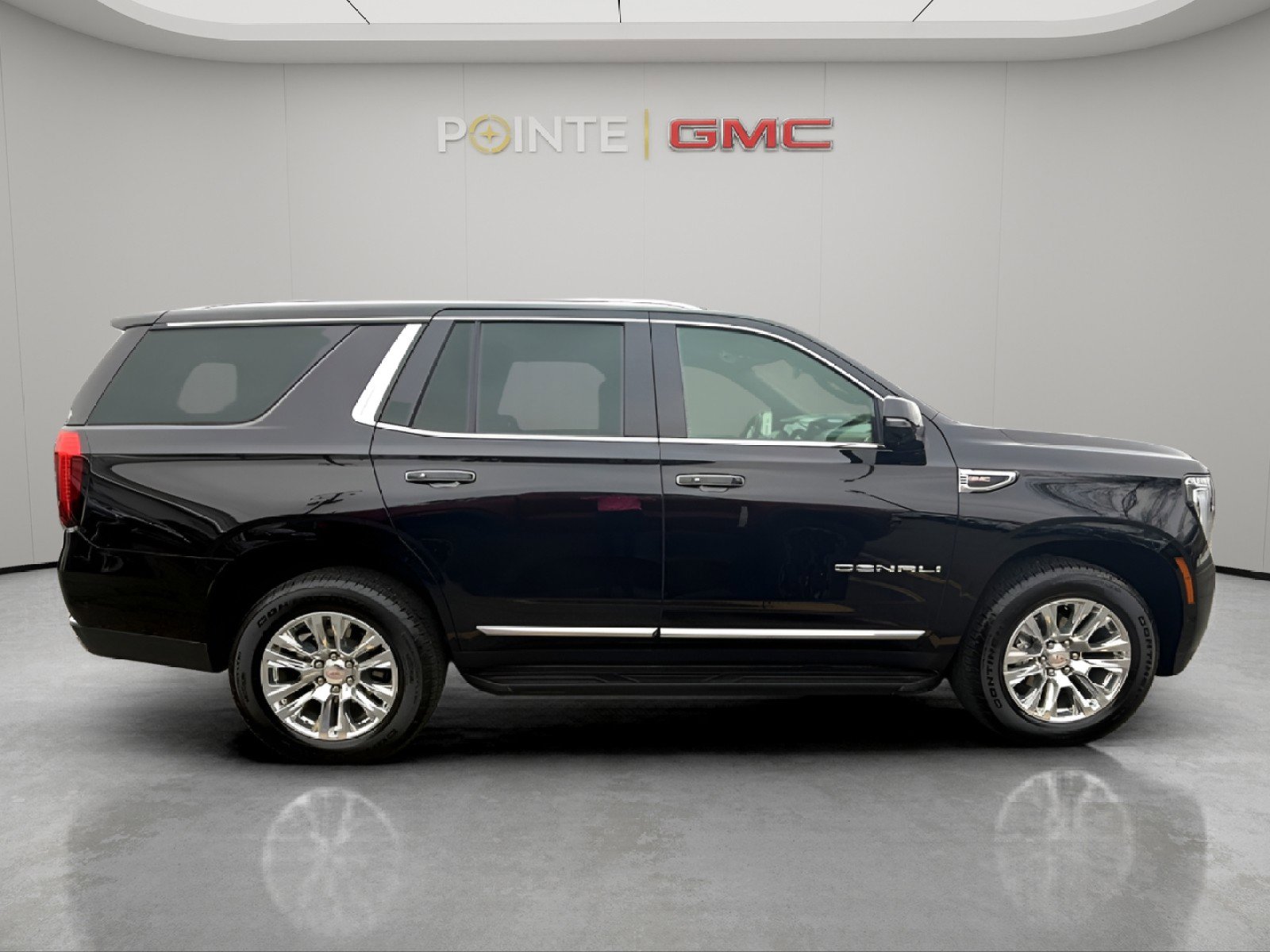 Used 2025 GMC Yukon Denali image 9