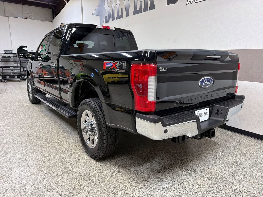 Used 2017 Ford F250 Lariat w/ Lariat Ultimate Package AWD/4WD image 7