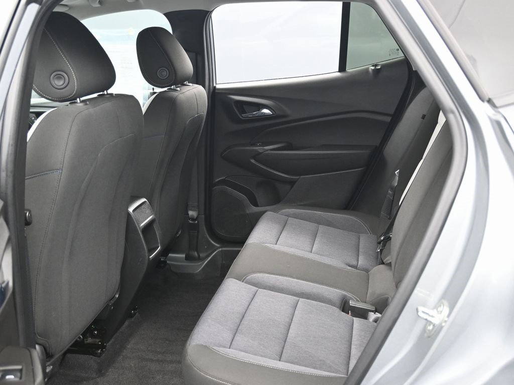 Used 2024 Chevrolet Trax LS w/ Driver Confidence Package image 28