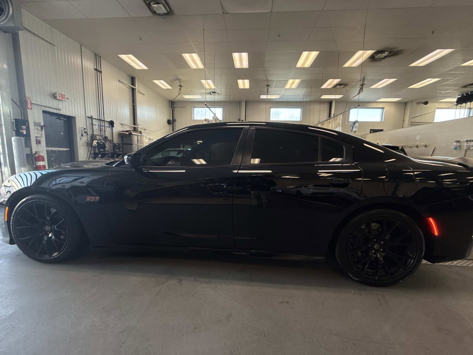 Used 2018 Dodge Charger R/T Scat Pack image 8