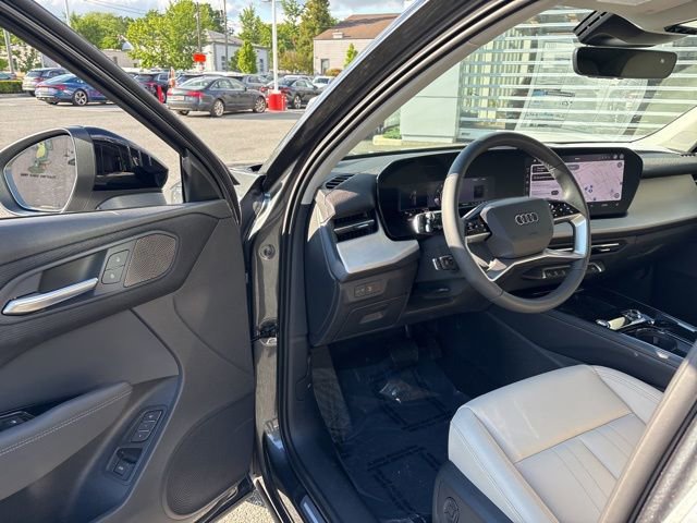 New 2026 Audi Q3 quattro 2.0T AWD/4WD image 10