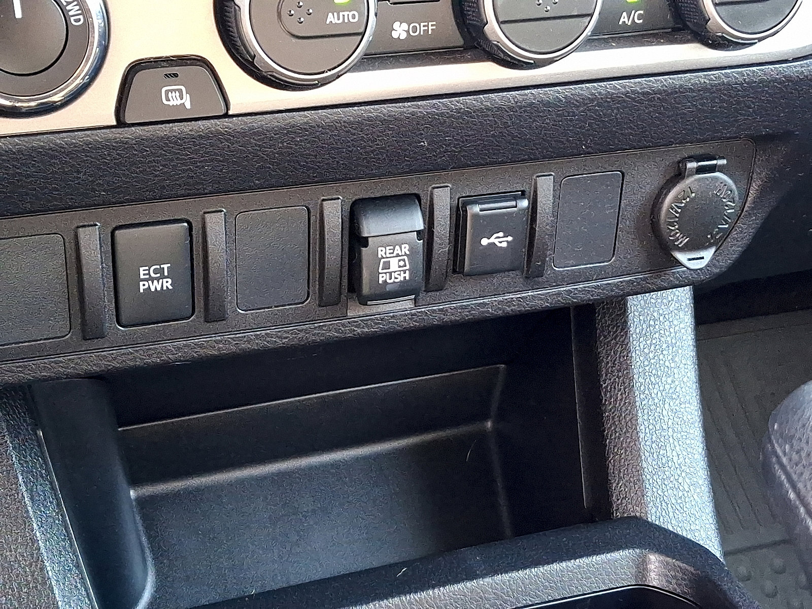 Certified 2023 Toyota Tacoma TRD Sport image 24