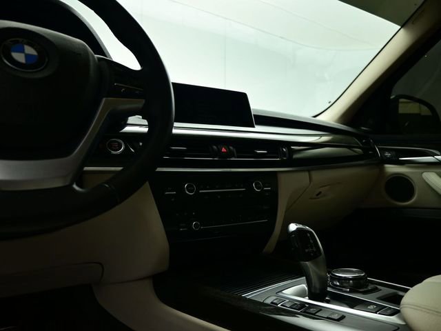 Used 2015 BMW X5 xDrive35d image 54