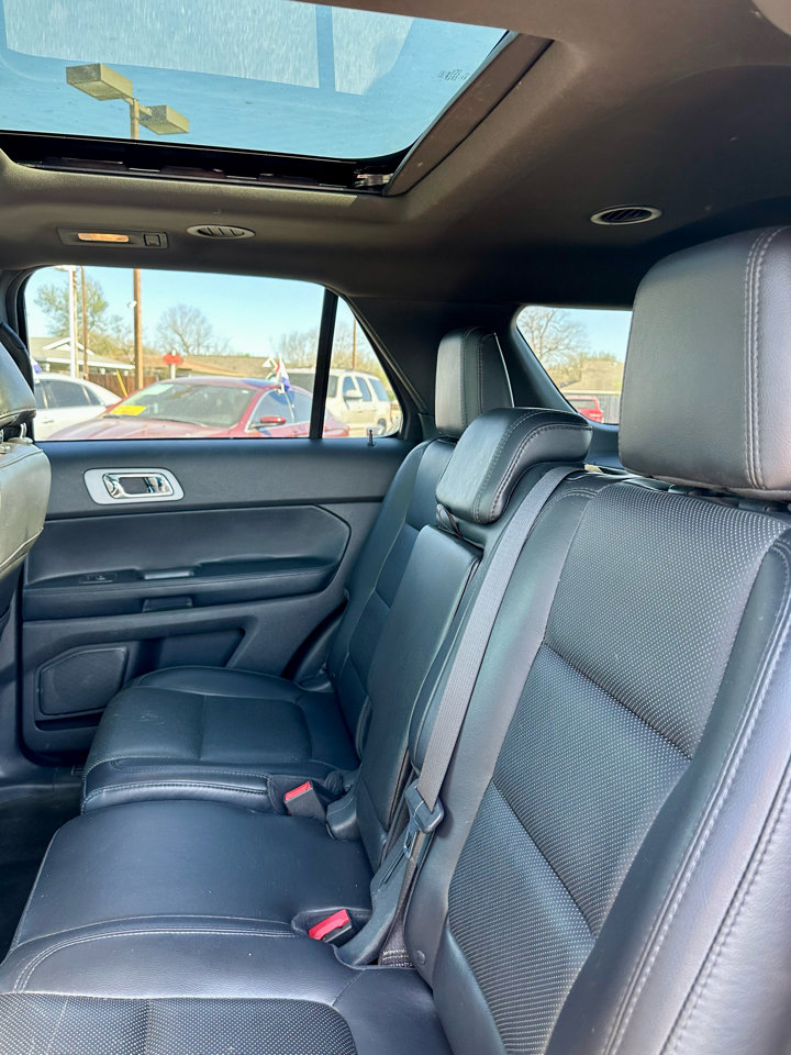 Used 2014 Ford Explorer Limited w/ Equipment Group 301A image 6