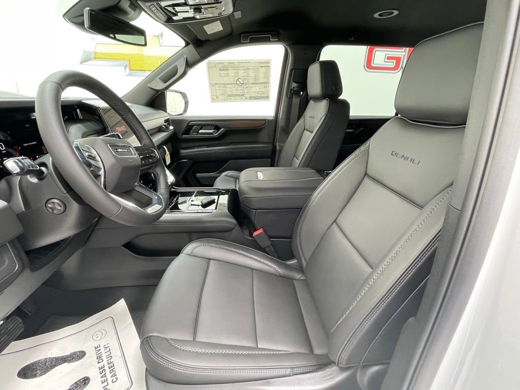 New 2026 GMC Yukon XL Denali image 17
