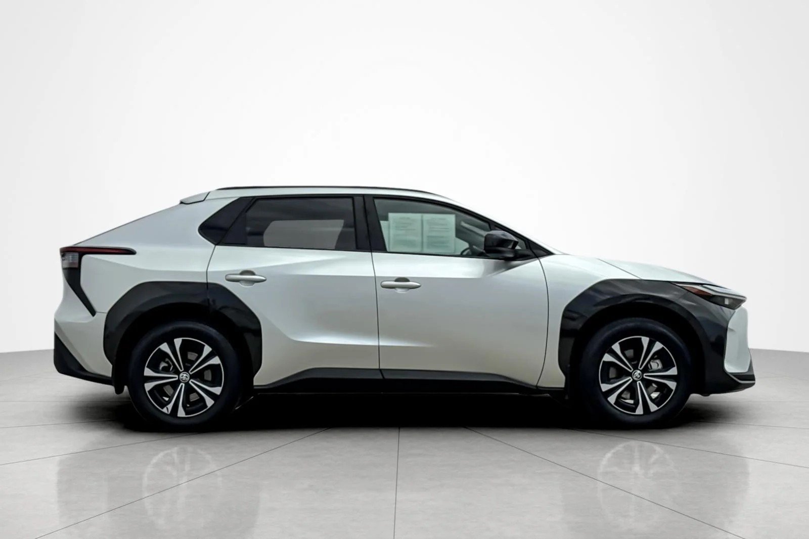 Certified 2024 Toyota bZ4X FWD w/ Weather Package image 4